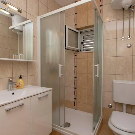 Apartments Zdravko - Comfortable & Close To The Sea Orebic Exterior photo