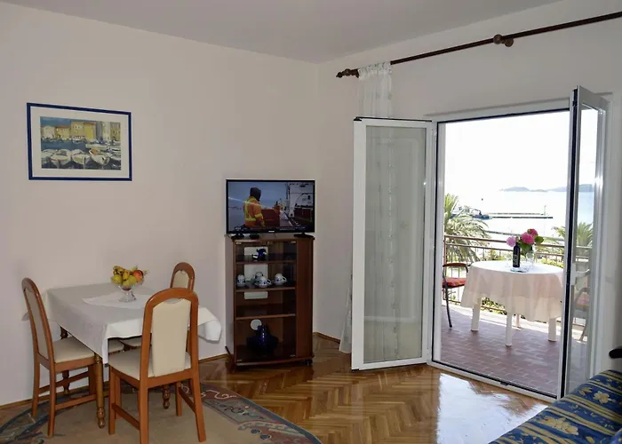 Apartments Zdravko - Comfortable & Close To The Sea
