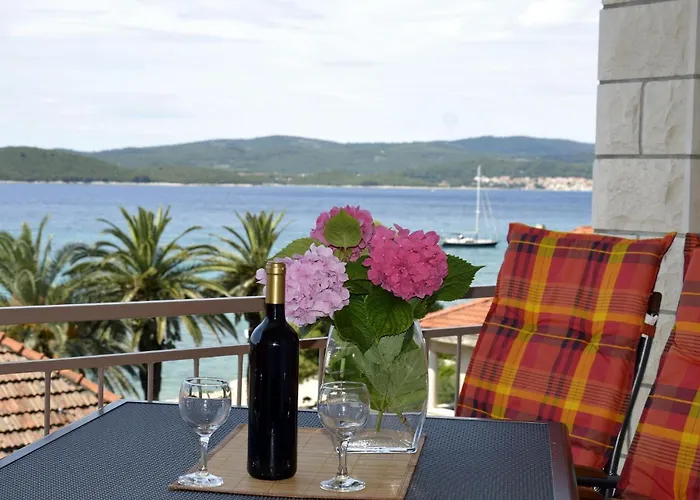 Apartments Zdravko - Comfortable & Close To The Sea