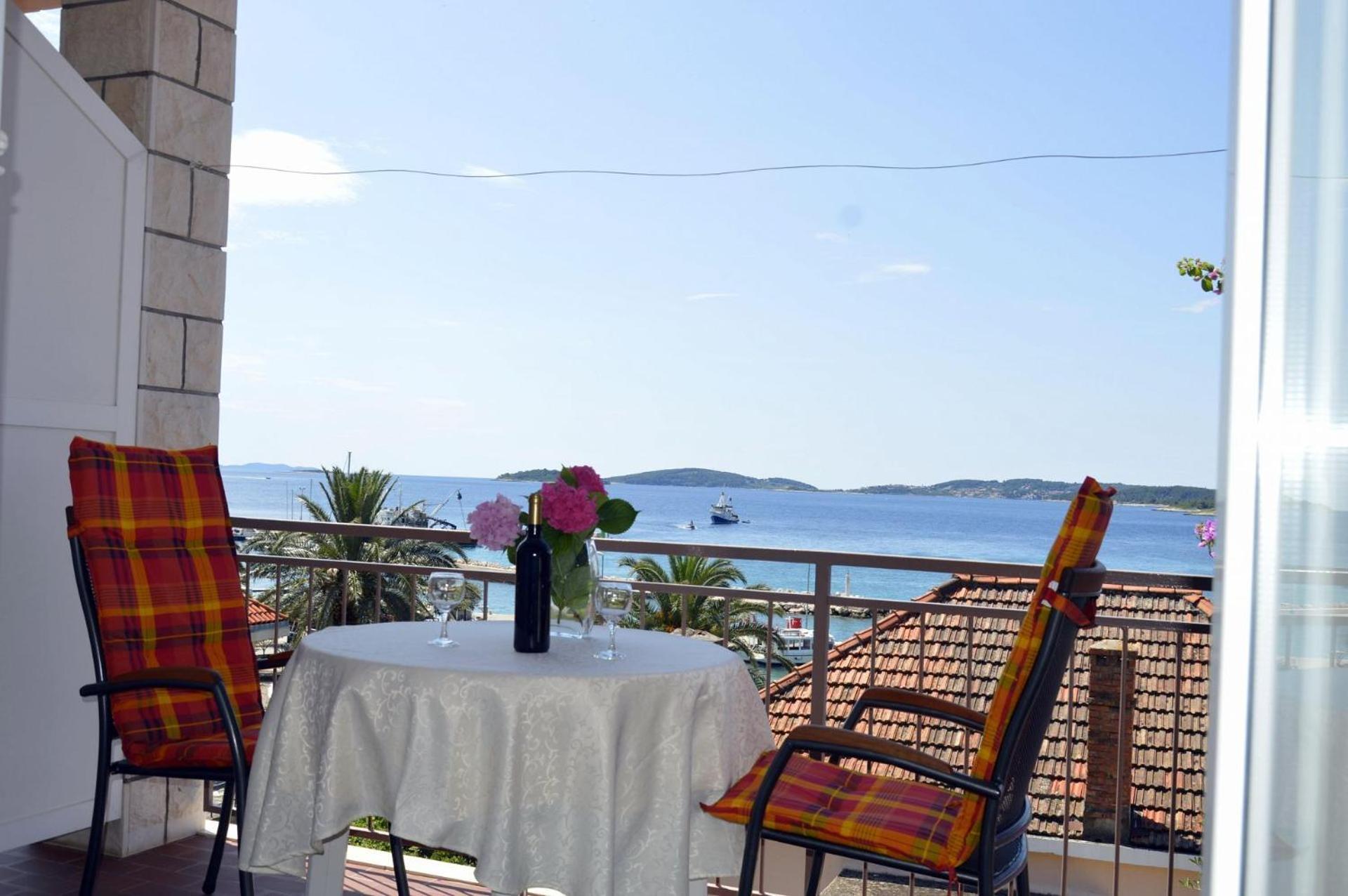 Zdravko - Comfortable & Close To The Sea Orebic