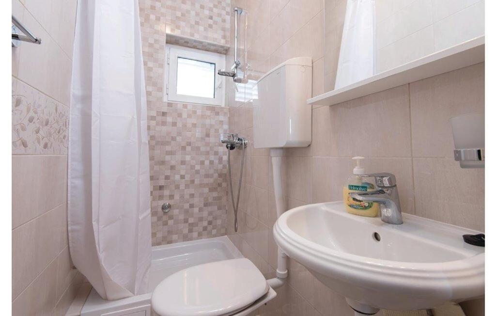 Zdravko - Comfortable & Close To The Sea Apartment Orebic