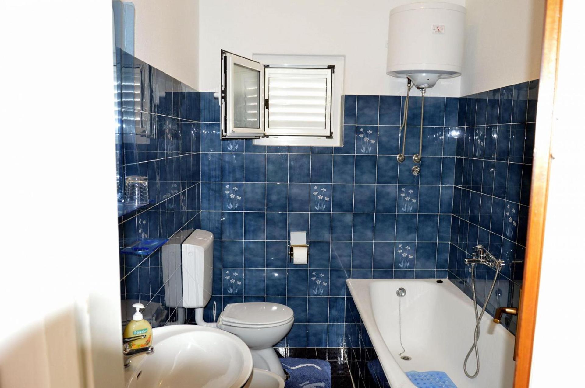 Zdravko - Comfortable & Close To The Sea Orebic