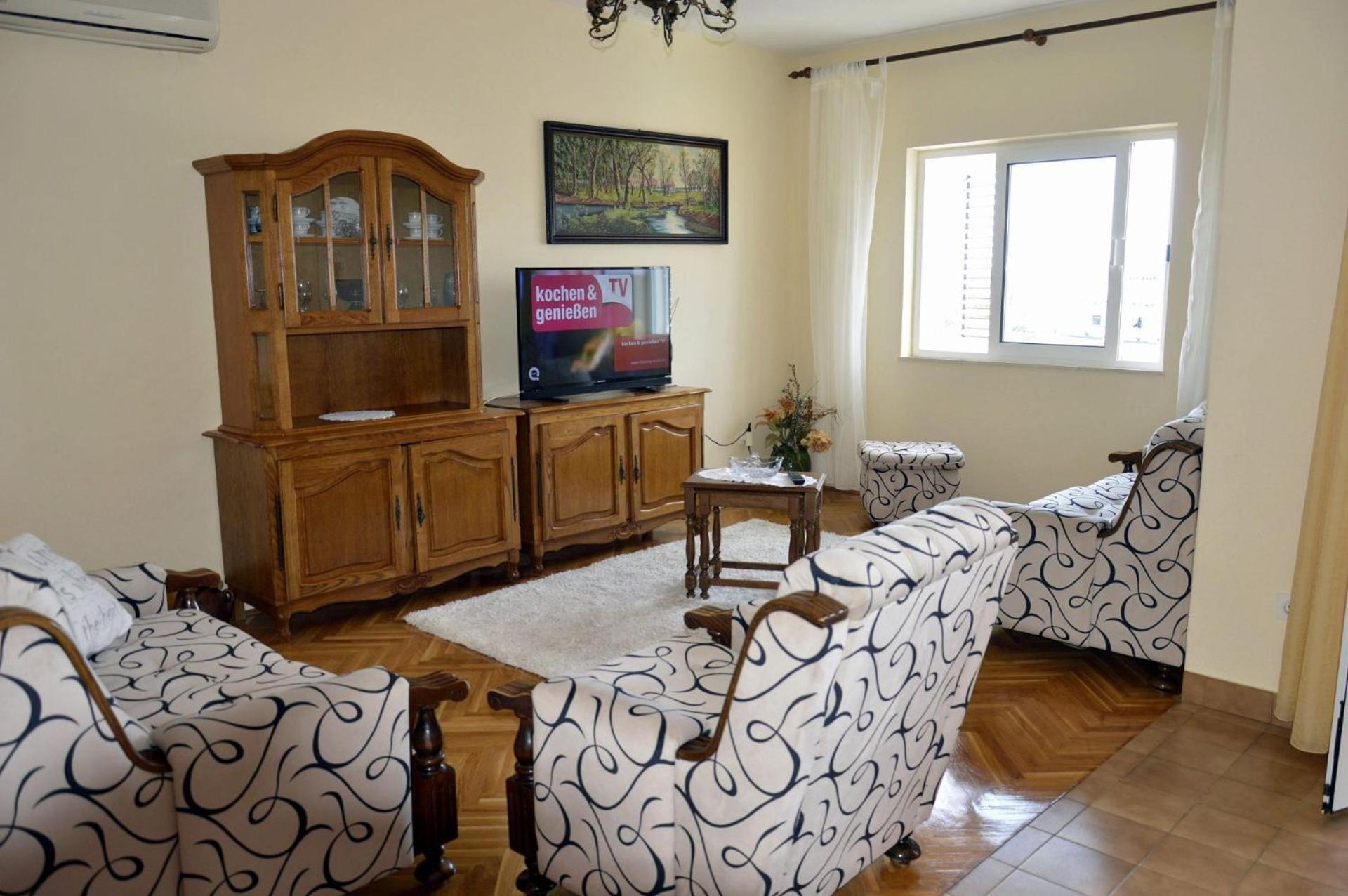 Zdravko - Comfortable & Close To The Sea Orebic